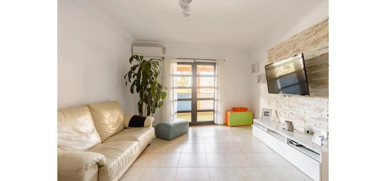 Casa Krisma, Fabulous Modern Spacious 2 Bedrooms Apartment, Remote Work, Fast Wifi, Parking And Ac Costa Adeje  0*, Costa Adeje (Tenerife)